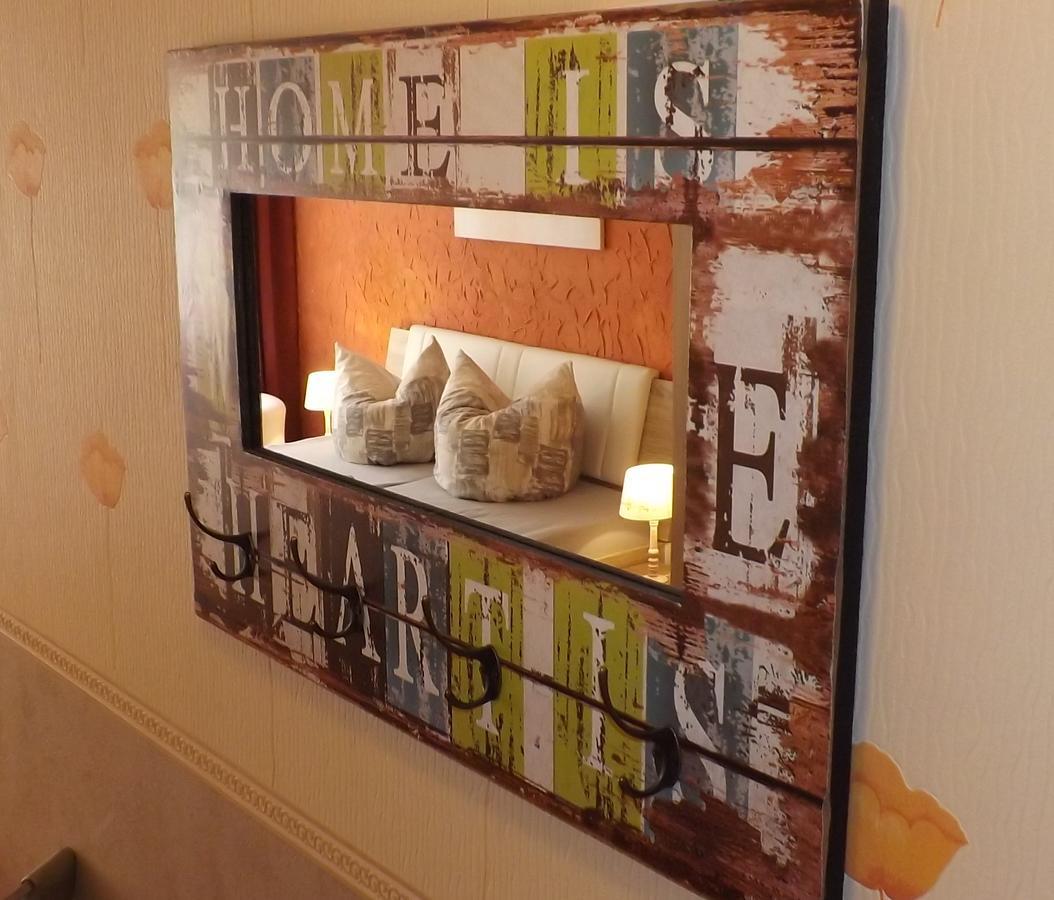 Haus Oberkassel Hotel Bonn Kültér fotó