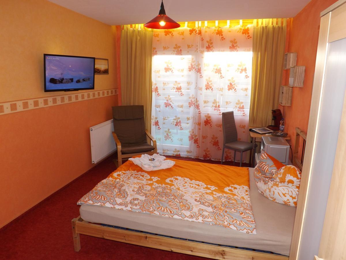 Haus Oberkassel Hotel Bonn Kültér fotó